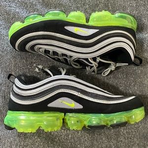 NIKE AIR VAPORMAX 97 JAPAN “BLACK VOLT”